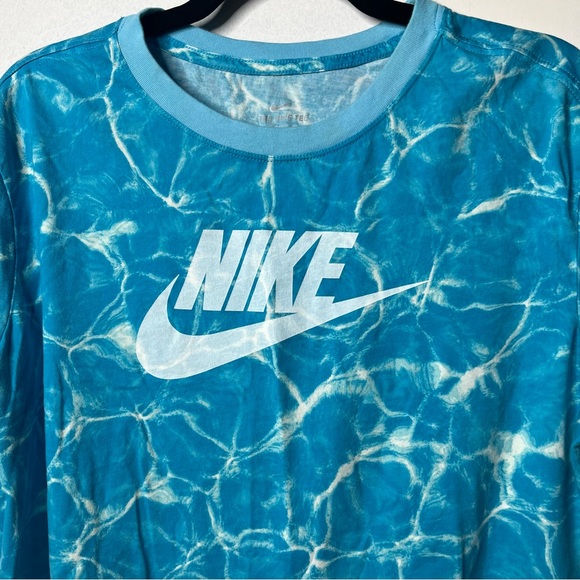 Nike Tie-Dye Crop Top - Picture 8 of 8